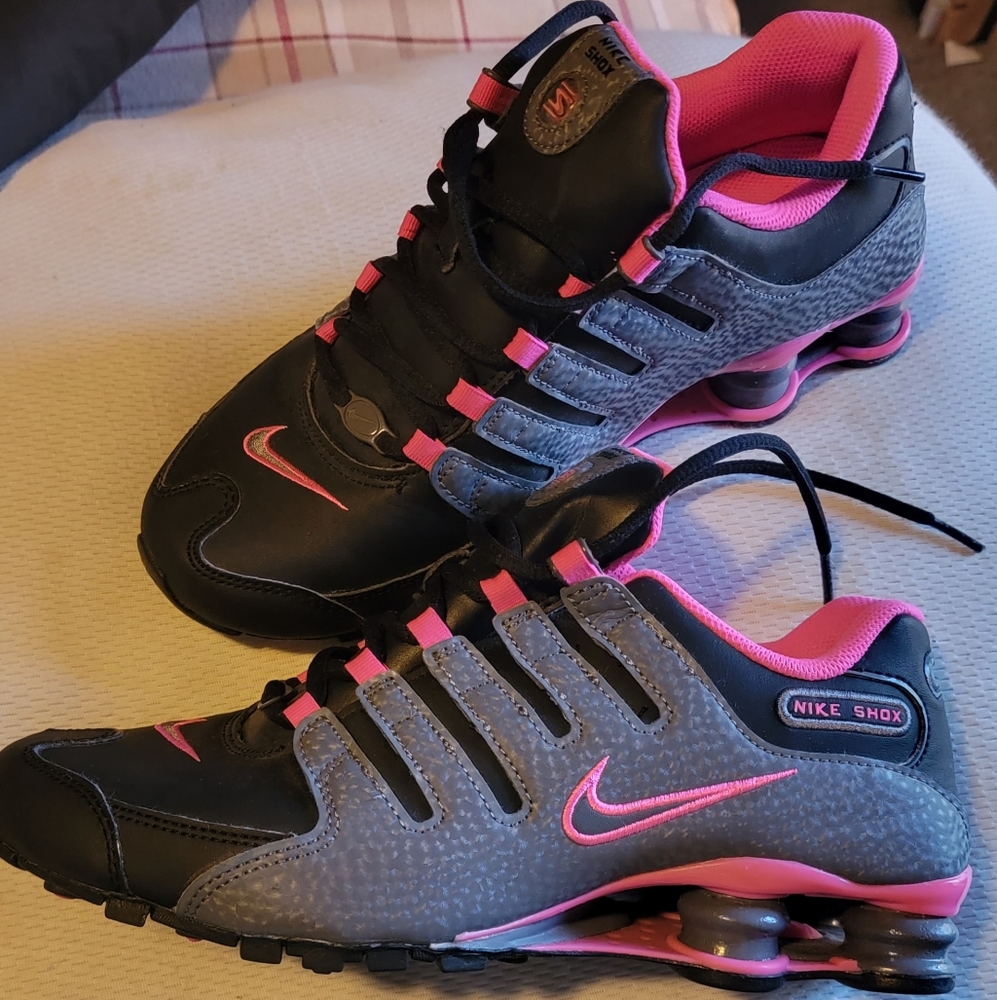 Women Nike Shox Running Sneakers